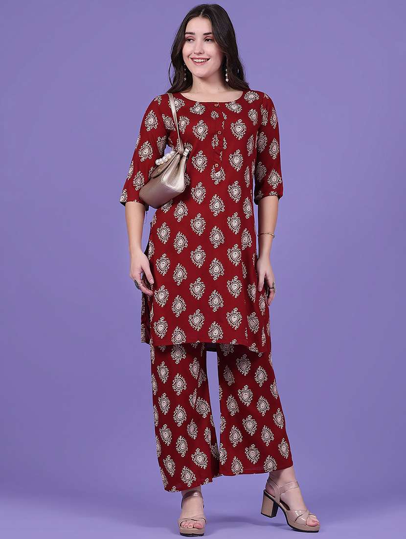 women printed three quarter sleeve ethnic co-ord set