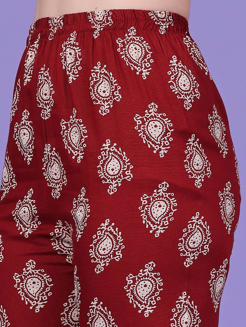 Women Printed Three Quarter Sleeve Ethnic Co-ord Set - 22468971 -  Standard Image - 5