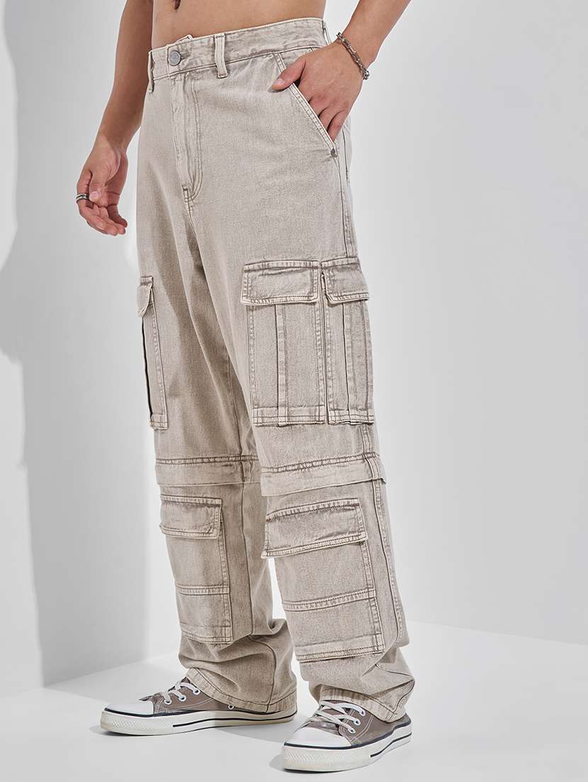 men baggy mid-rise cotton cargos jeans - 22469134 -  Standard Image - 3