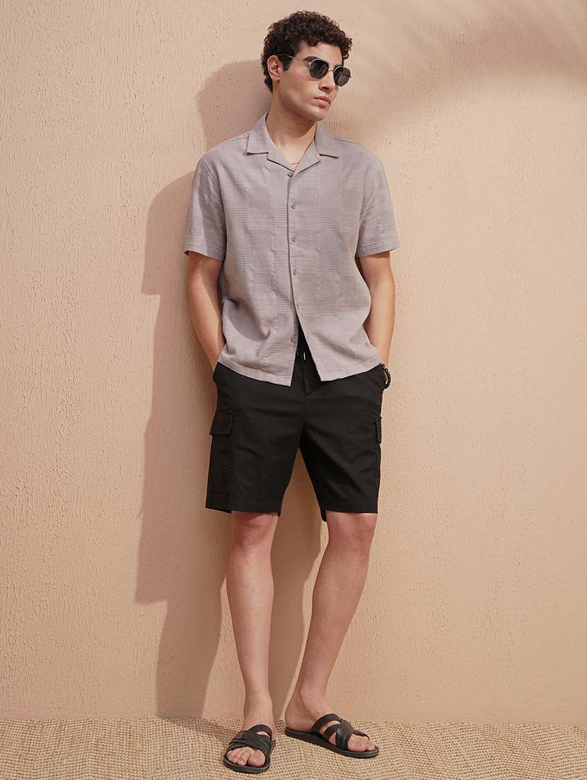  men black loose fit cargo shorts - 22469161 -  Standard Image - 5