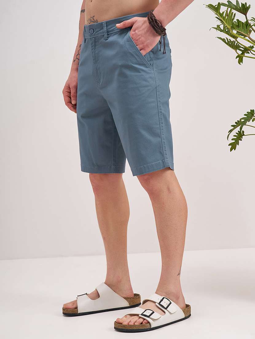 men solid mid rise shorts - 22469203 -  Standard Image - 3