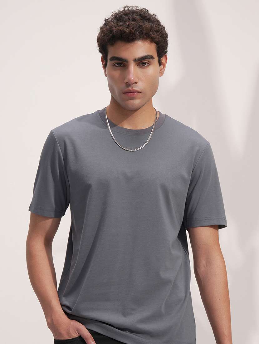 men  grey cotton blend solid regular t-shirt