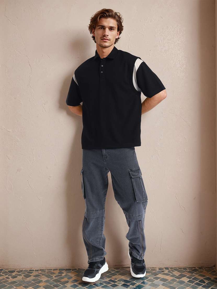 men black polyester plain t-shirt - 22469406 -  Standard Image - 5