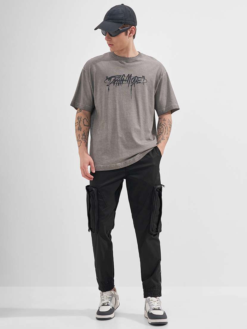 men solid mid rise regular fit cargo  - 22469459 -  Standard Image - 5