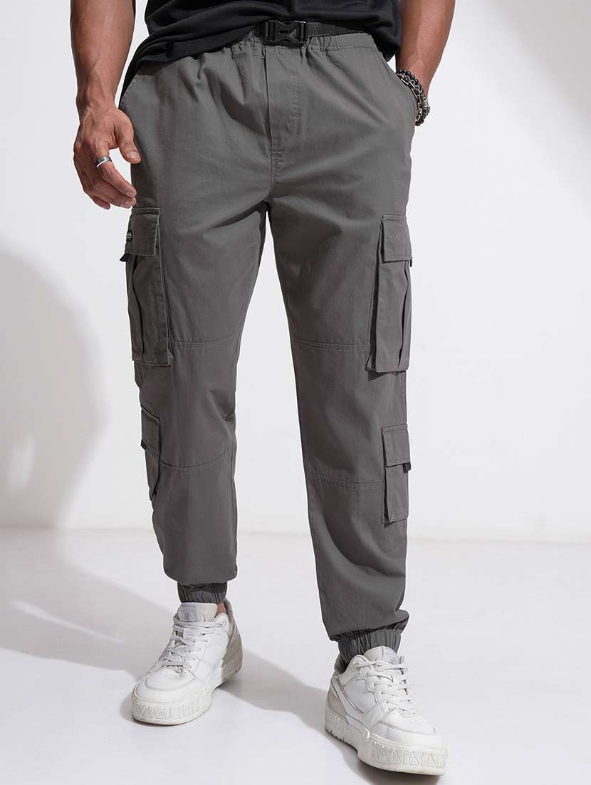 men grey cotton cargos regular fit trousers