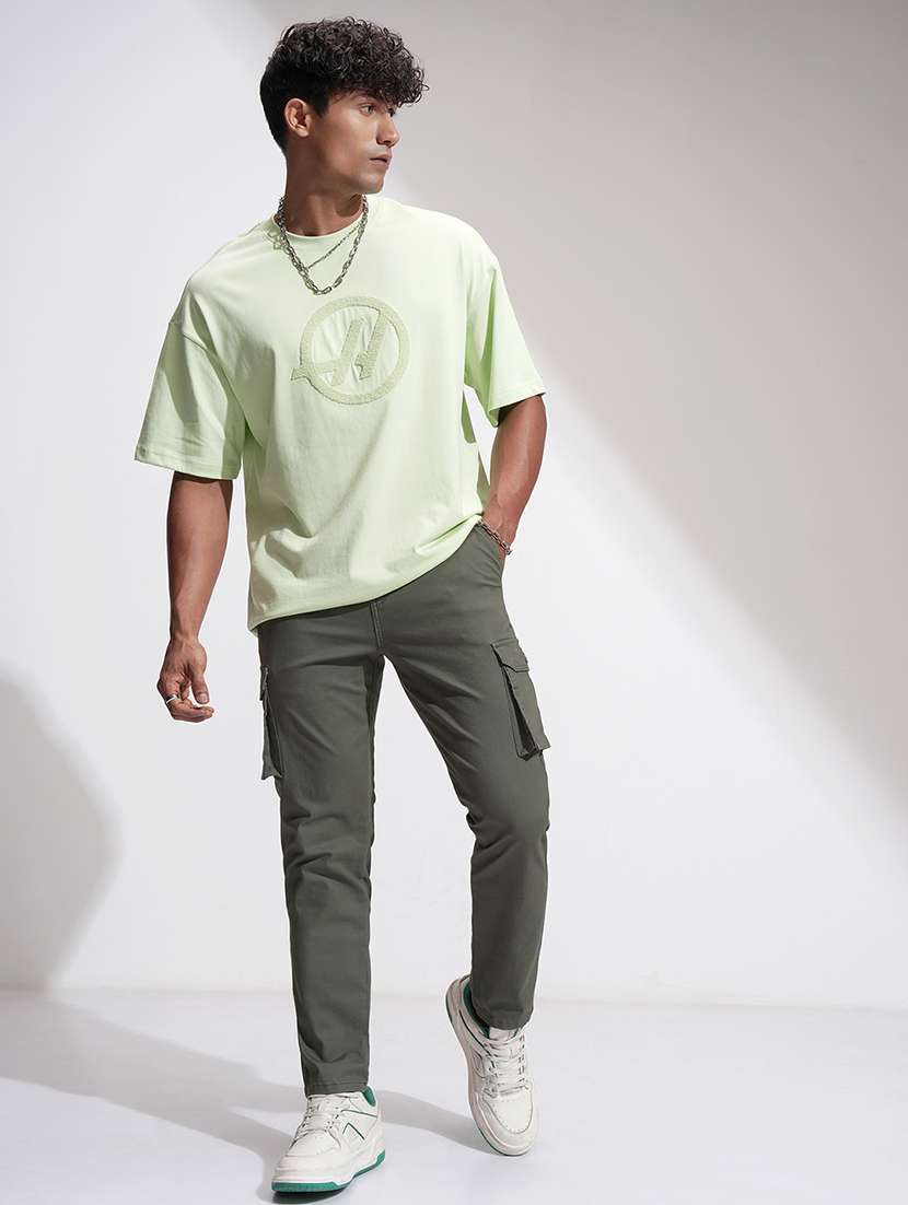 men solid mid rise regular fit cargo  - 22469523 -  Standard Image - 5