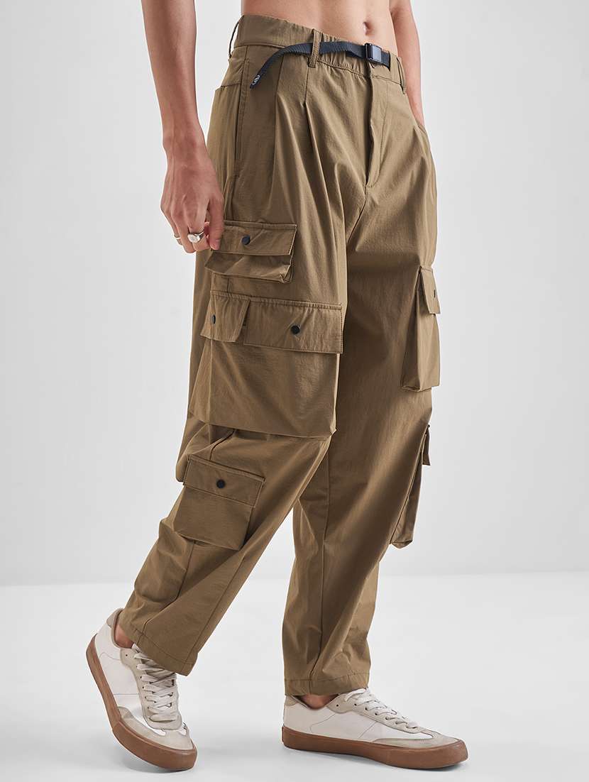 men solid mid rise baggy cargo - 22469557 -  Standard Image - 3