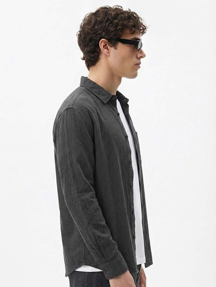 men collared long sleeve casual shirt - 22469651 -  Standard Image - 3