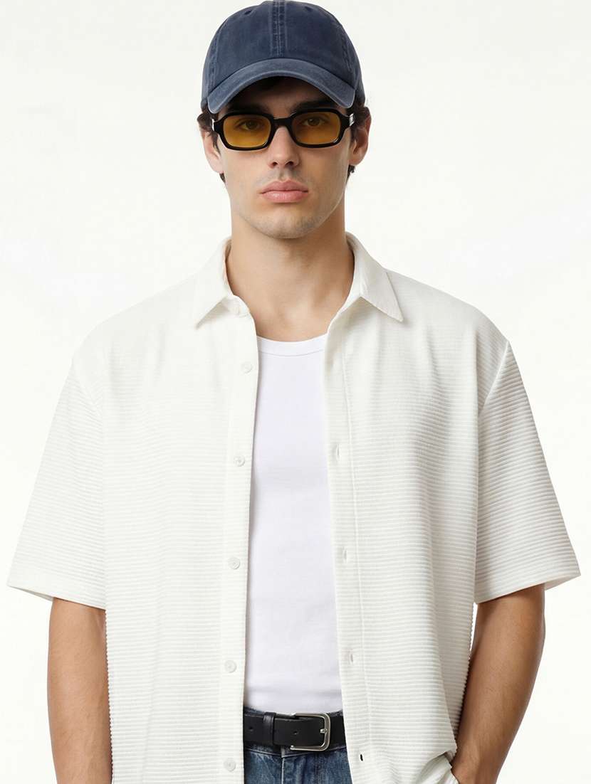 men white polyester casual shirt