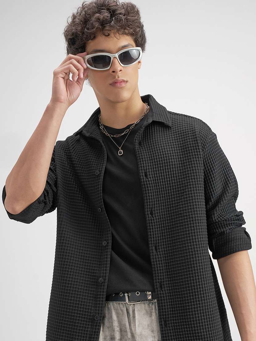 men black polyester casual shirt