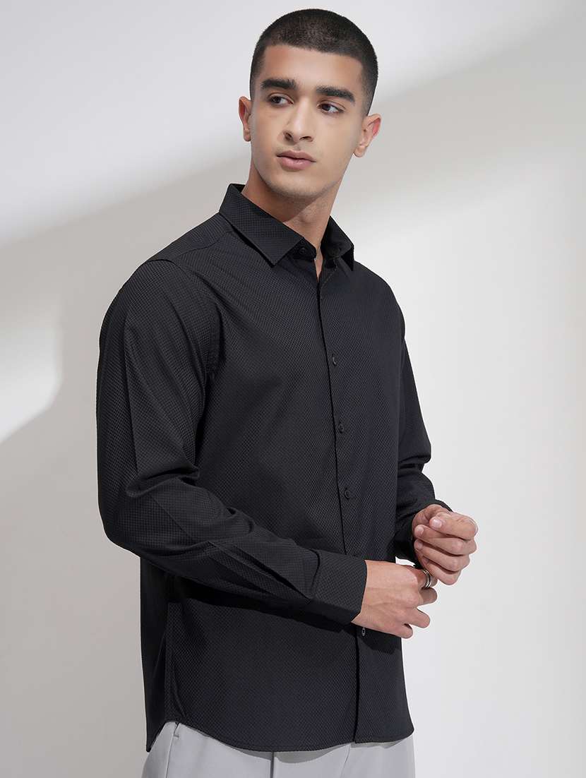 men black self design cotton regular shirt - 22469720 -  Standard Image - 3