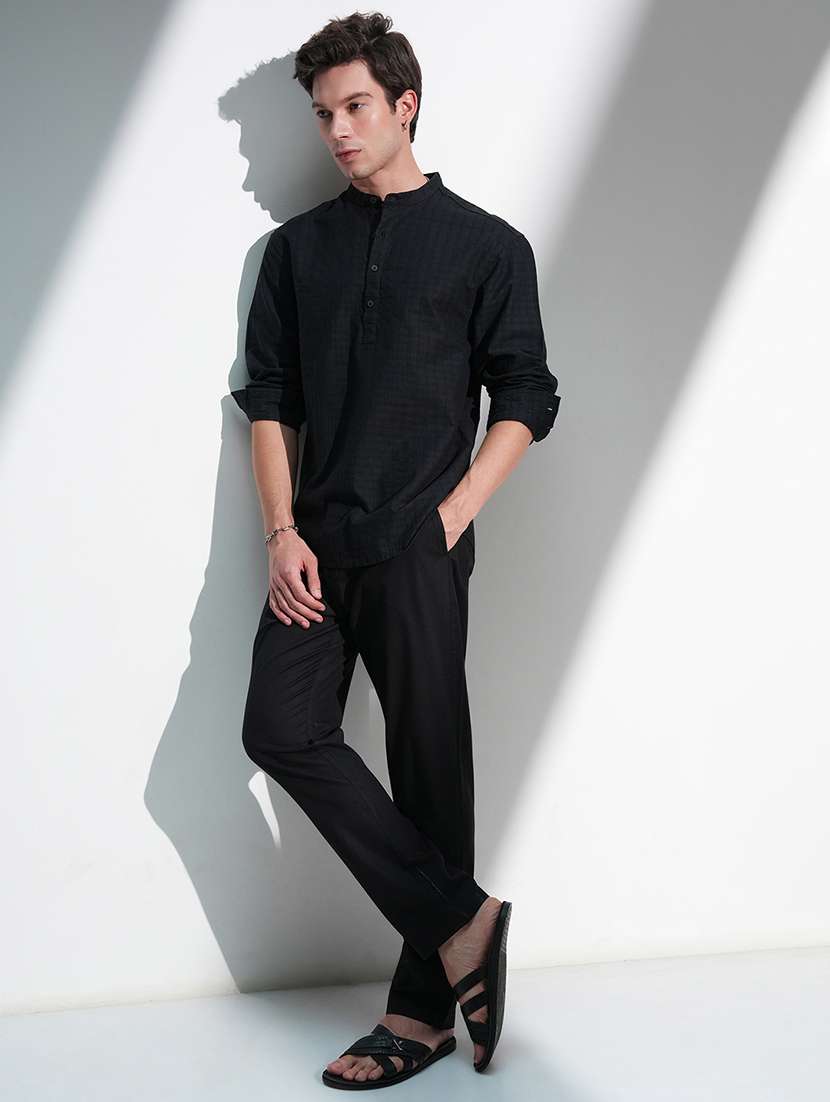 Men Self Design Mandarin Neck Short Kurta - 22469903 -  Standard Image - 5