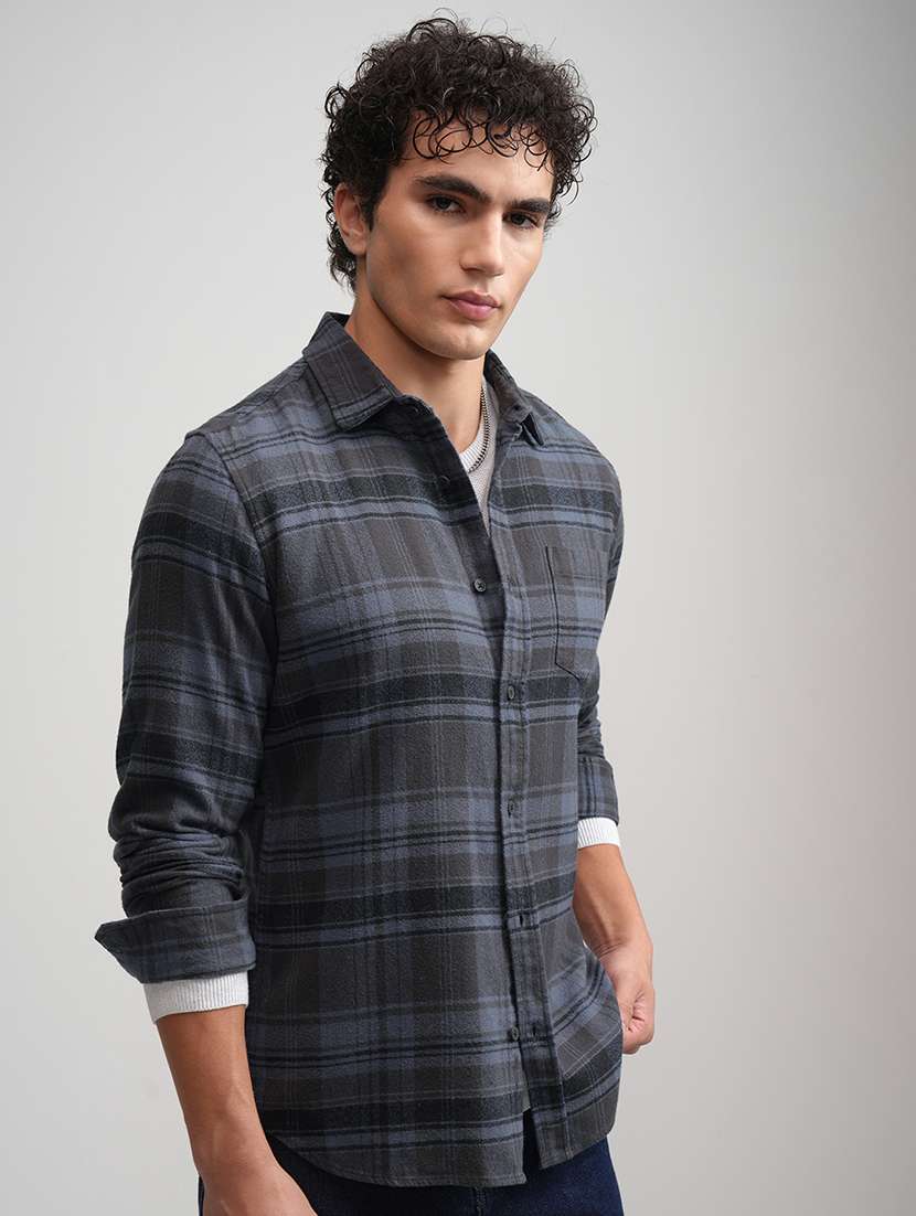 Men Checkered Long Sleeve Regular Fit Casual Shirt - 22469936 -  Standard Image - 3
