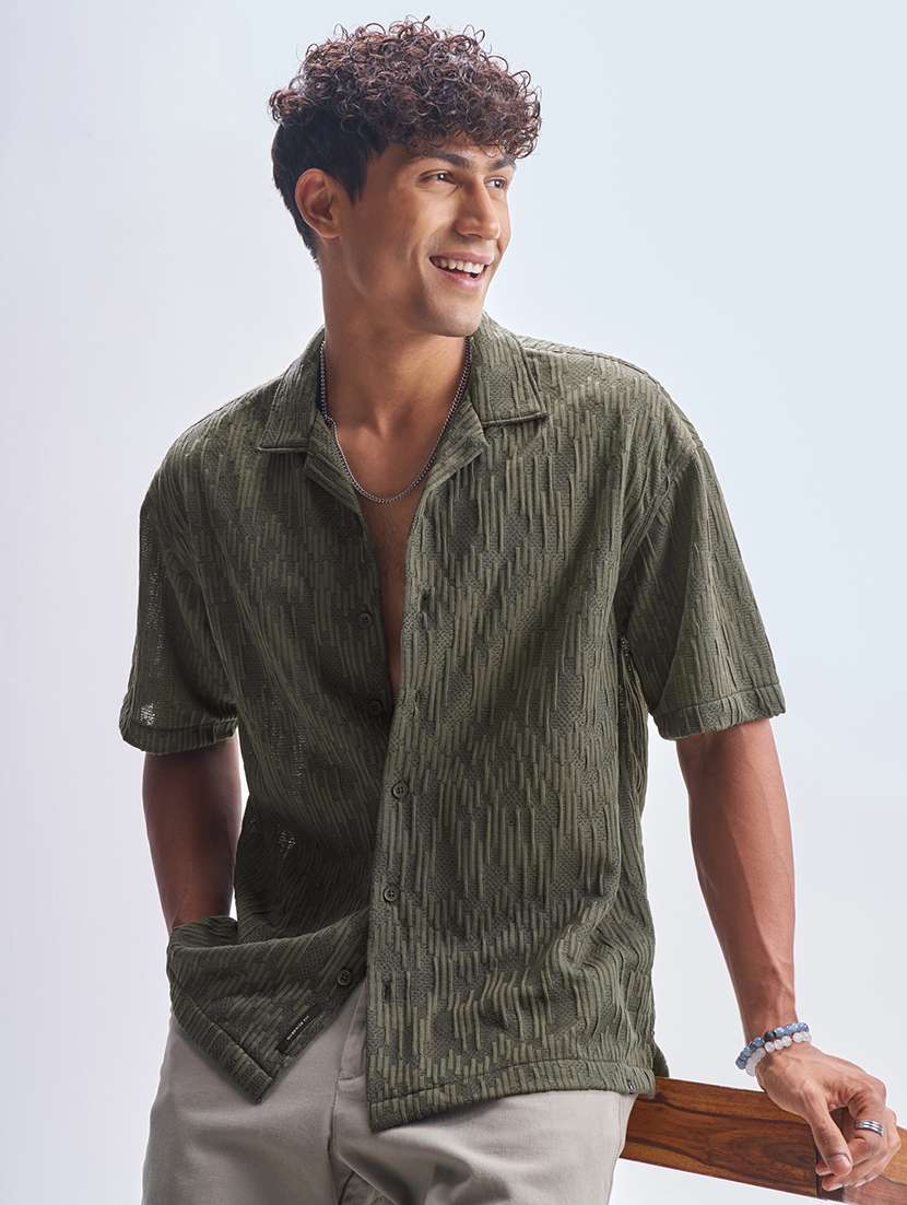 men textured short sleeve regular fit casual shirt