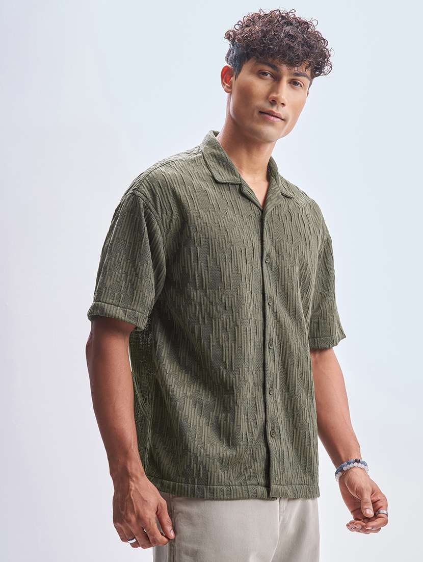 Men Textured Short Sleeve Regular Fit Casual Shirt - 22469985 -  Standard Image - 3