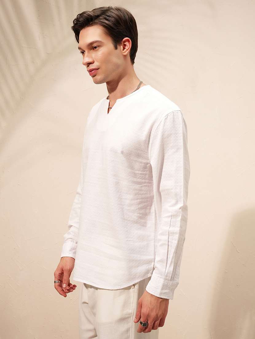 Men Self Design Notch Neck Short Kurta - 22470117 -  Standard Image - 3