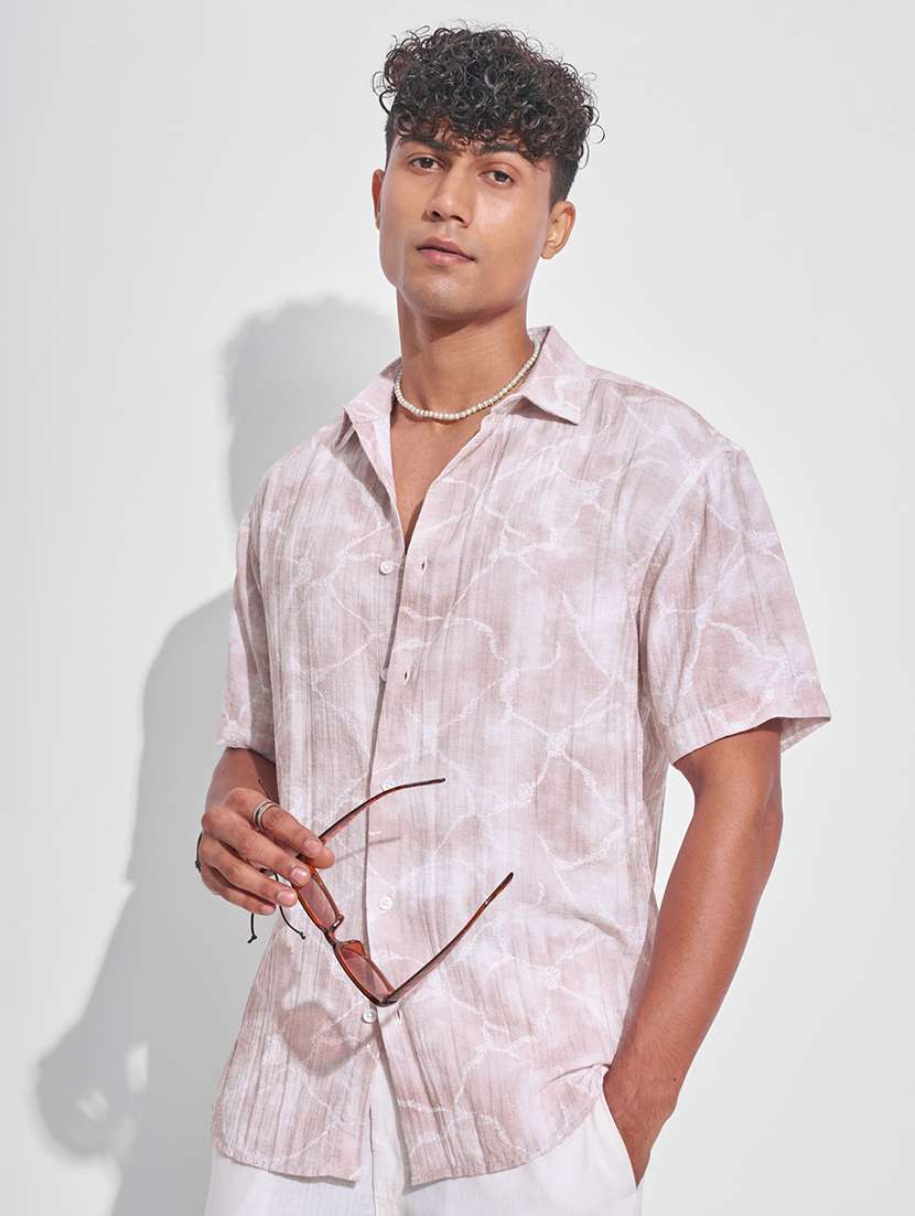 men printed short sleeve regular fit casual shirt