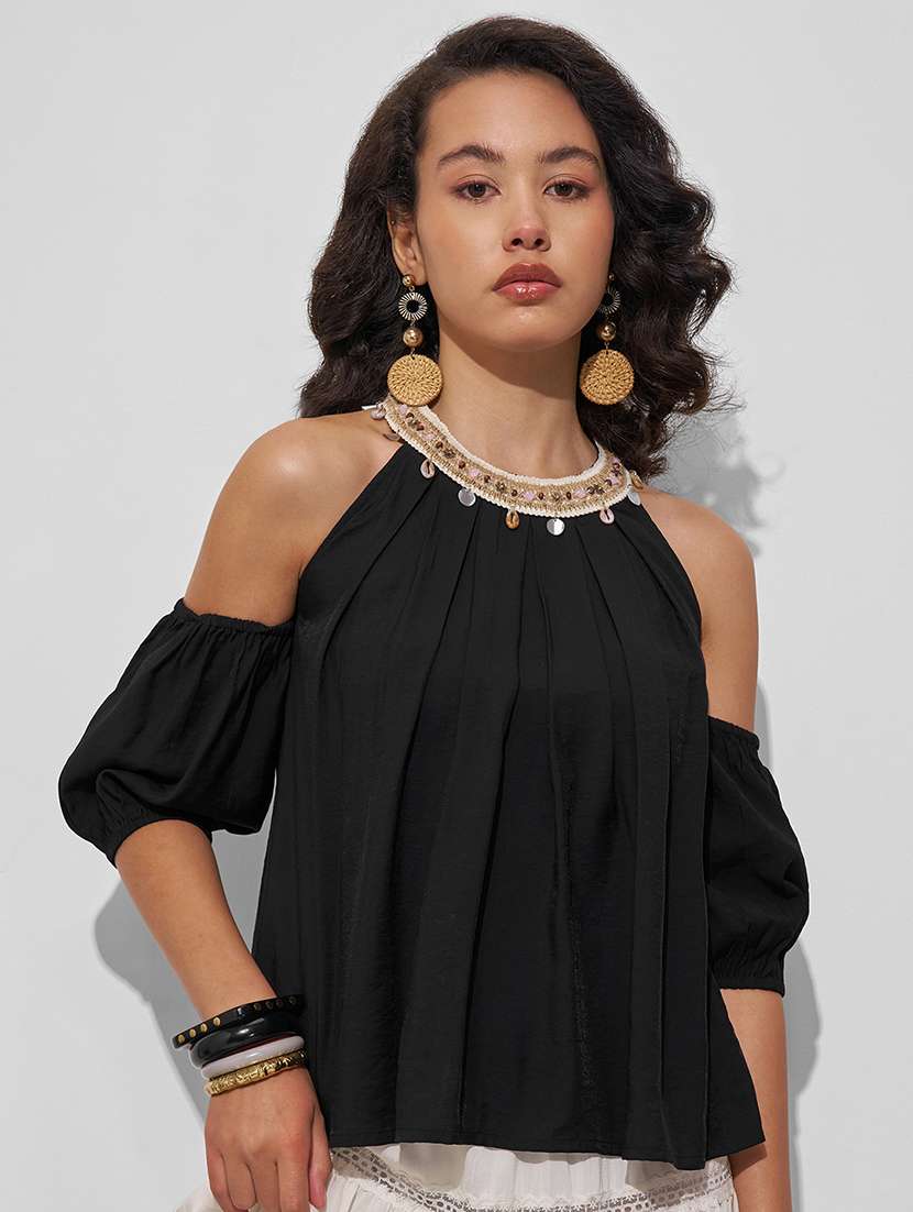 women solid black viscose regular top