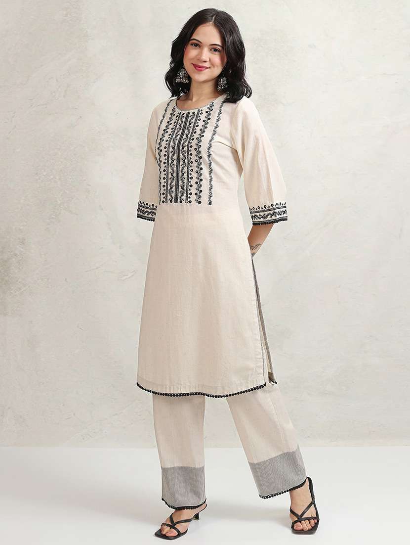 women white kurta pant set - 22471463 -  Standard Image - 3