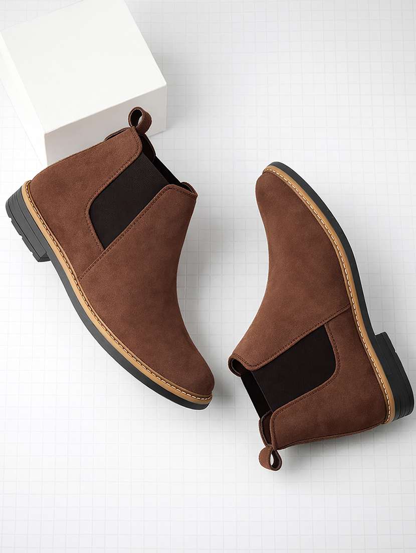 men brown high ankle boot