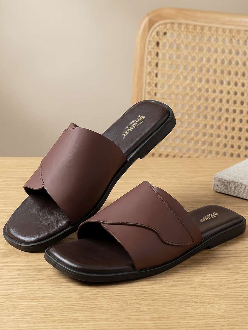 men solid slip on sandal