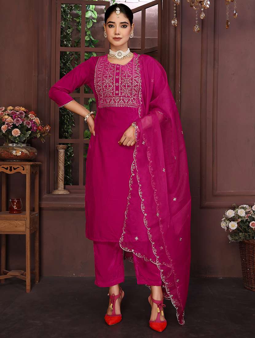 women self design pink suit set
