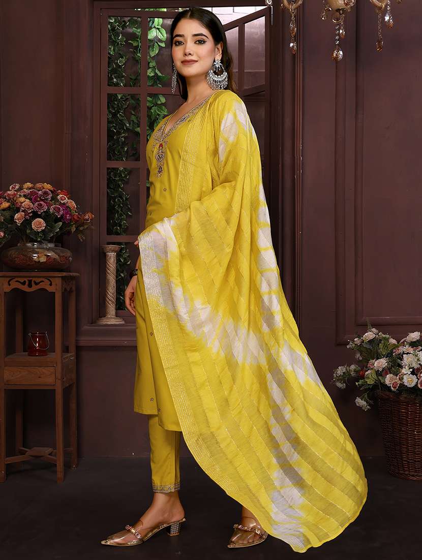 women self design yellow suit set - 22471712 -  Standard Image - 3
