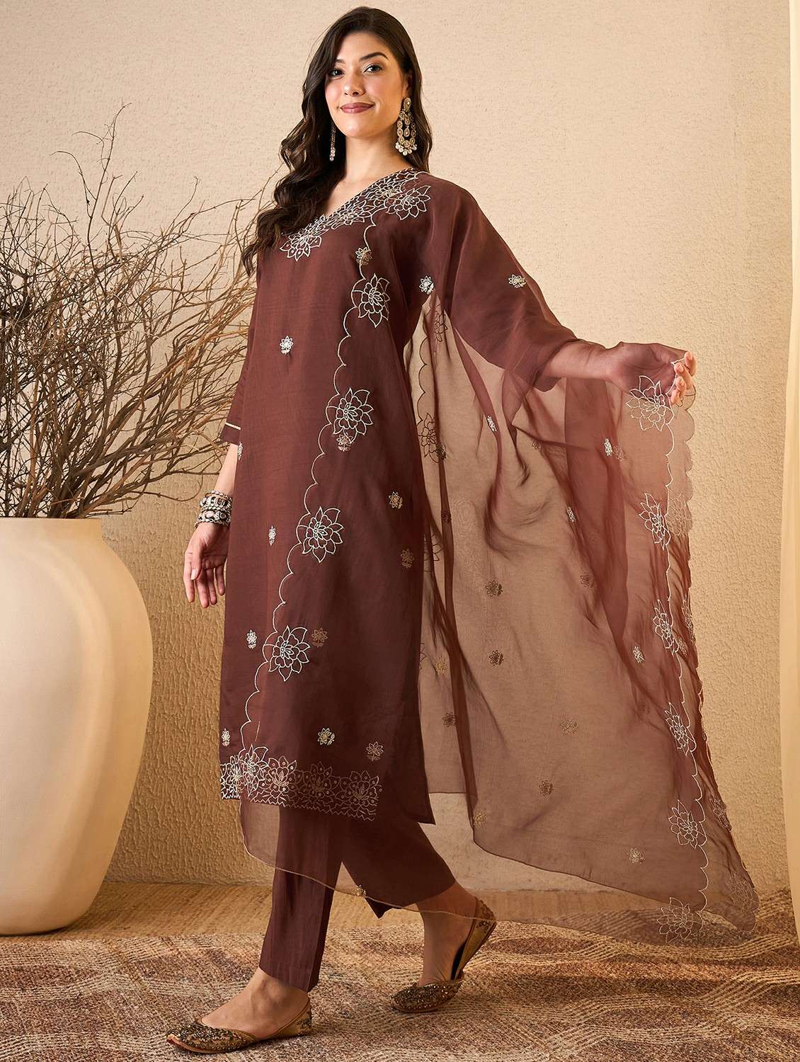 women coffee brown suit set - 22471749 -  Standard Image - 3