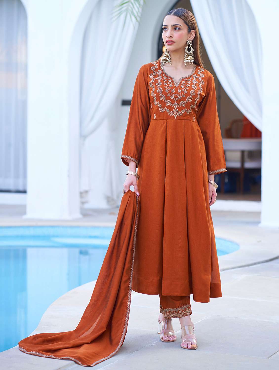 women rust suit set - 22471757 -  Standard Image - 3