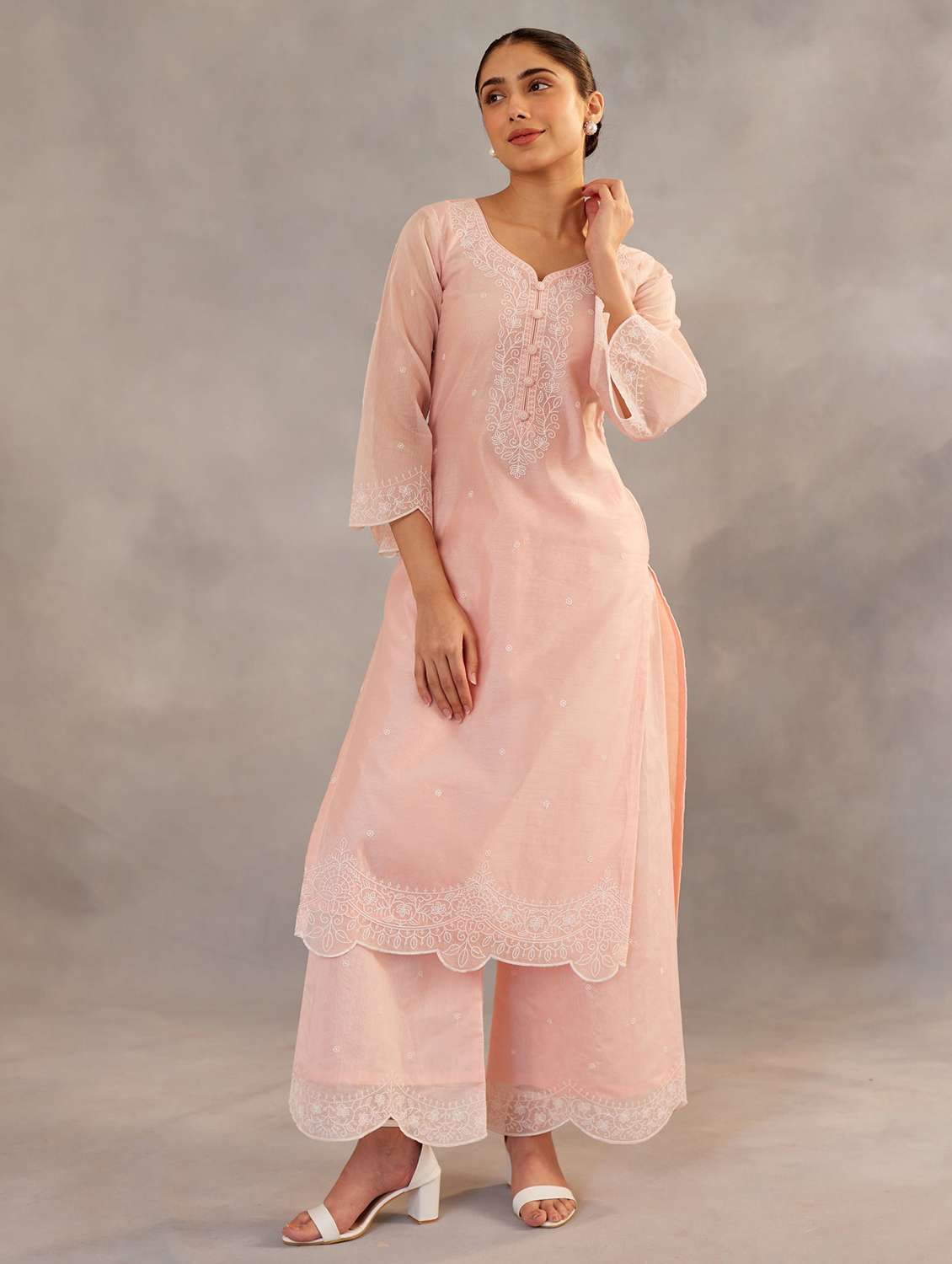 women pink suit set - 22471761 -  Standard Image - 3