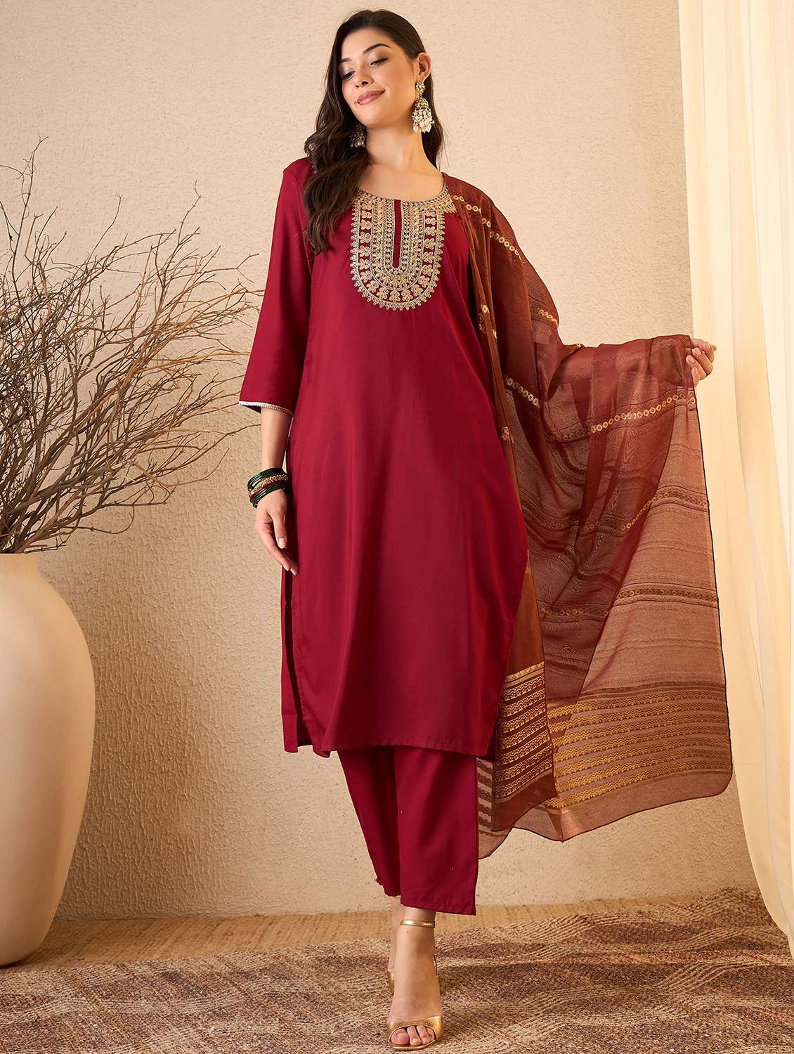 women embroidered three quarter sleeves kurta pant set with dupatta