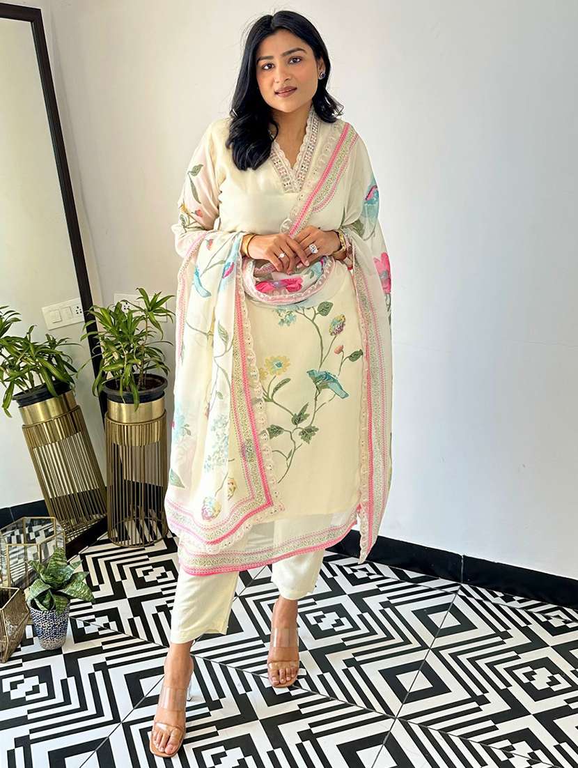 women beige suit set