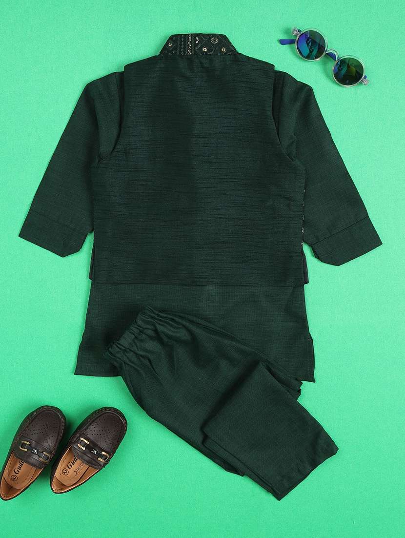Boys Embroidered Long Sleeves Kurta Set With Jacket - 22472002 -  Standard Image - 3