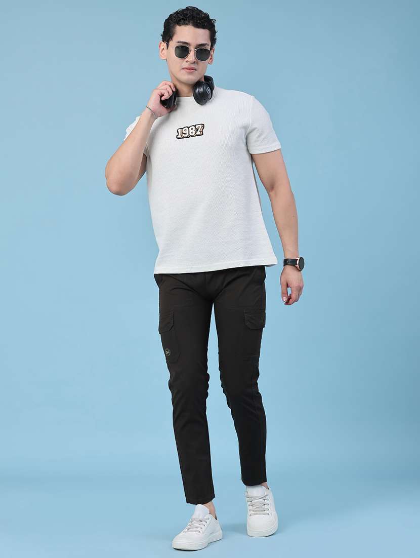 Men Solid Mid Rise Regular Fit Cargo - 22472203 -  Standard Image - 5