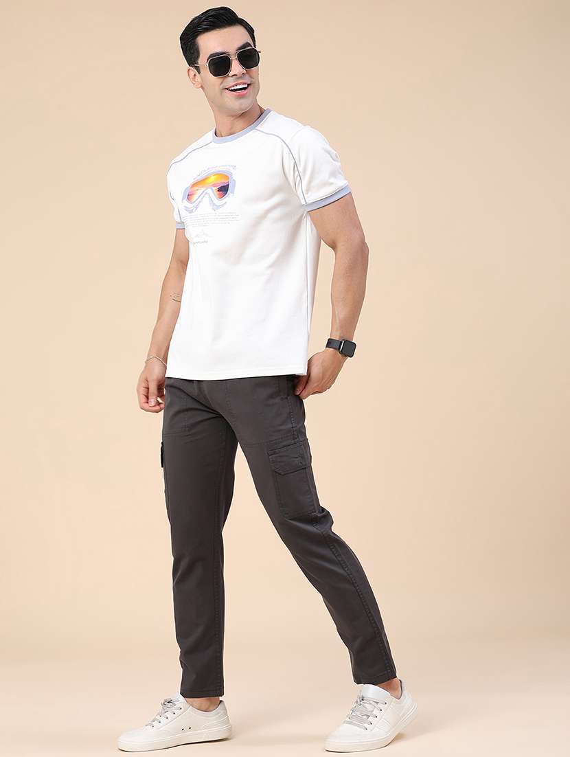 Men Solid Mid Rise Regular Fit Cargo - 22472206 -  Standard Image - 5
