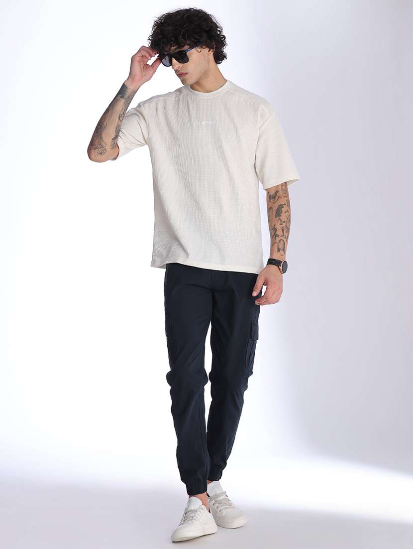 Men Solid Mid Rise Regular Fit Jogger - 22472210 -  Standard Image - 5