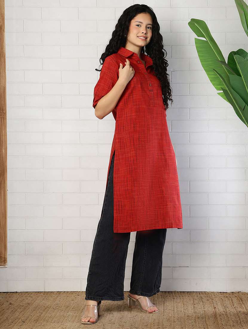 women red cotton straight kurta - 22472536 -  Standard Image - 5