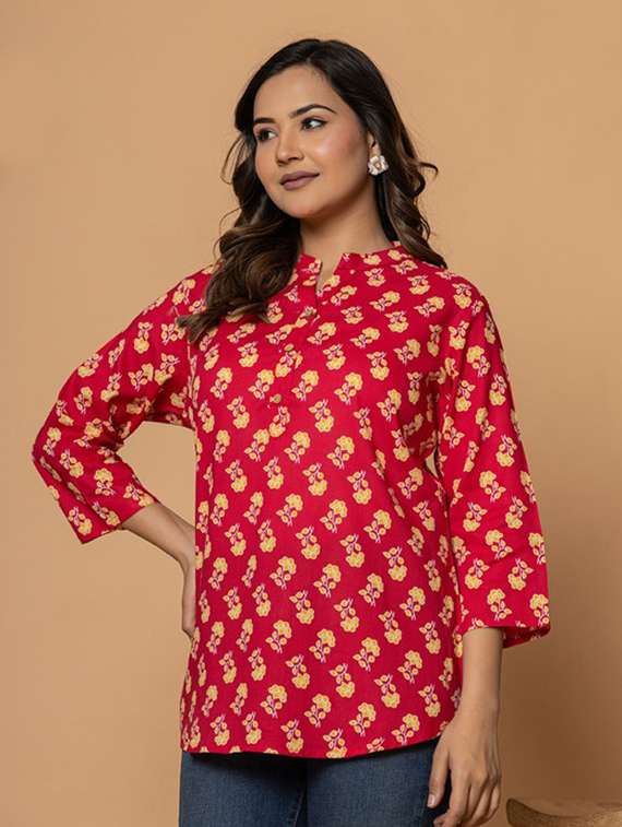 women red colored cotton a-line kurti