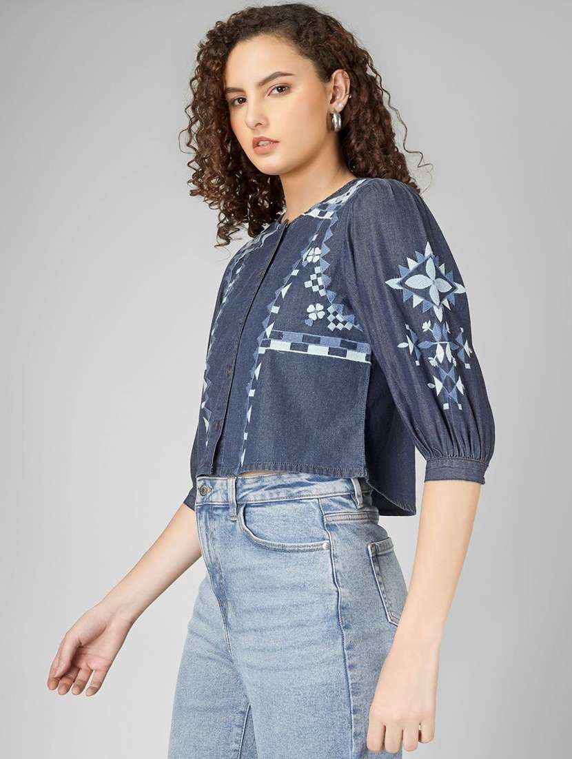women printed blue cotton crop top - 22472558 -  Standard Image - 3