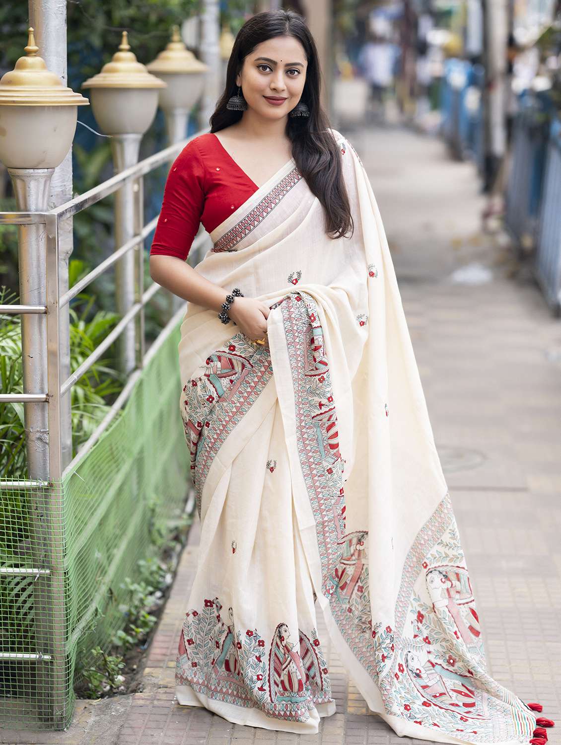 women printed casual wear saree with blouse
