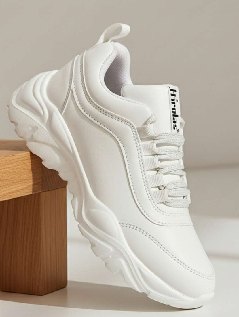 women white lace-up casual shoe
