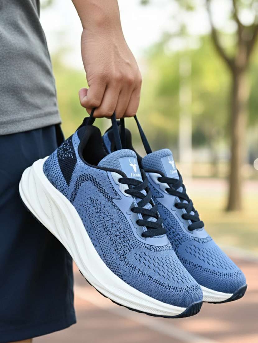 men solid blue lace up shoe