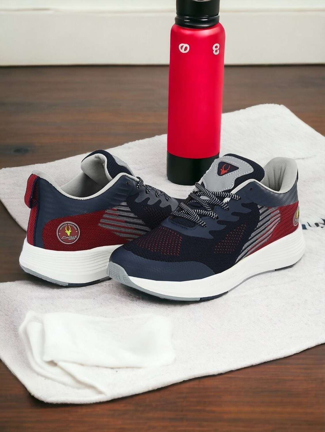 men solid blue lace up shoe