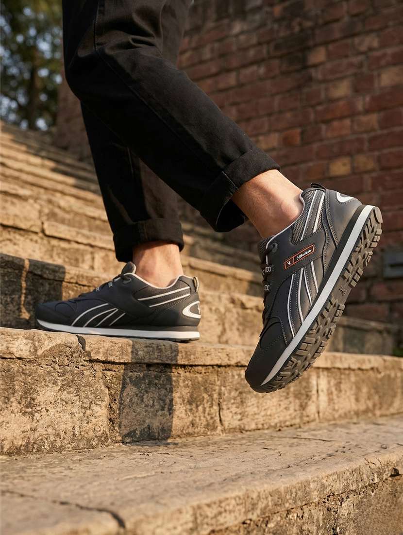 men solid grey lace up shoe
