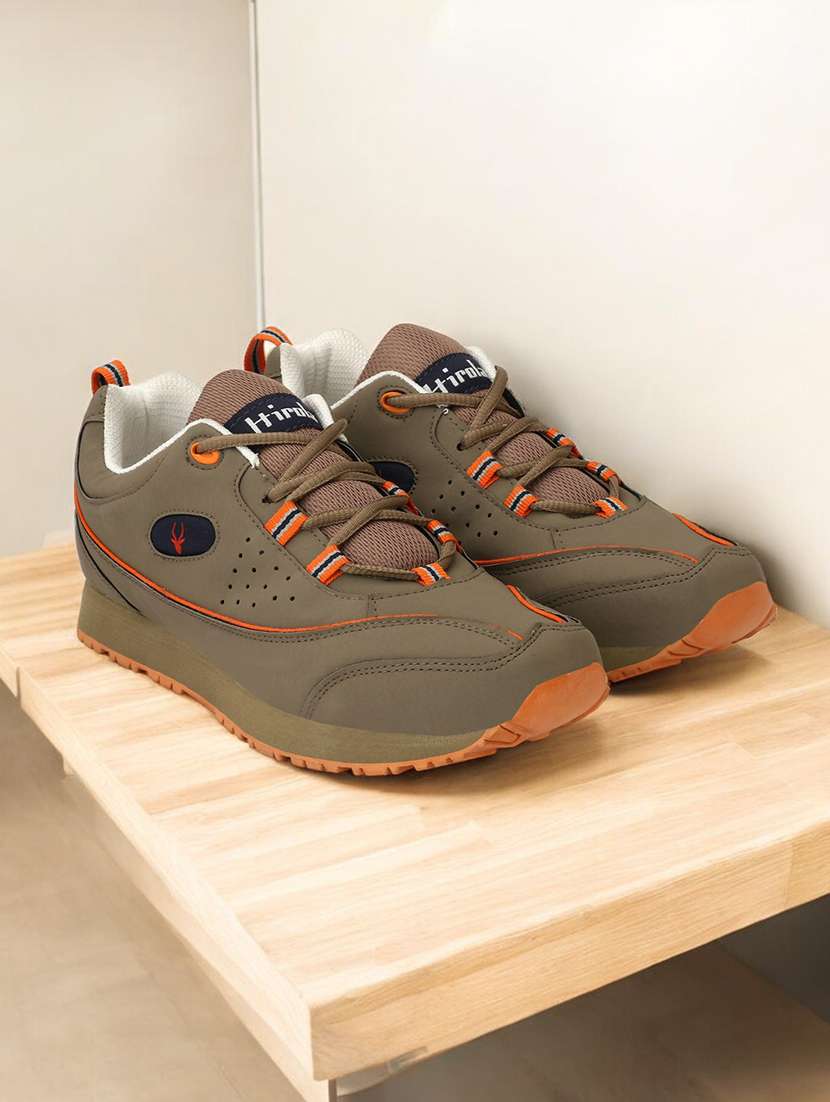 men solid brown lace up shoe