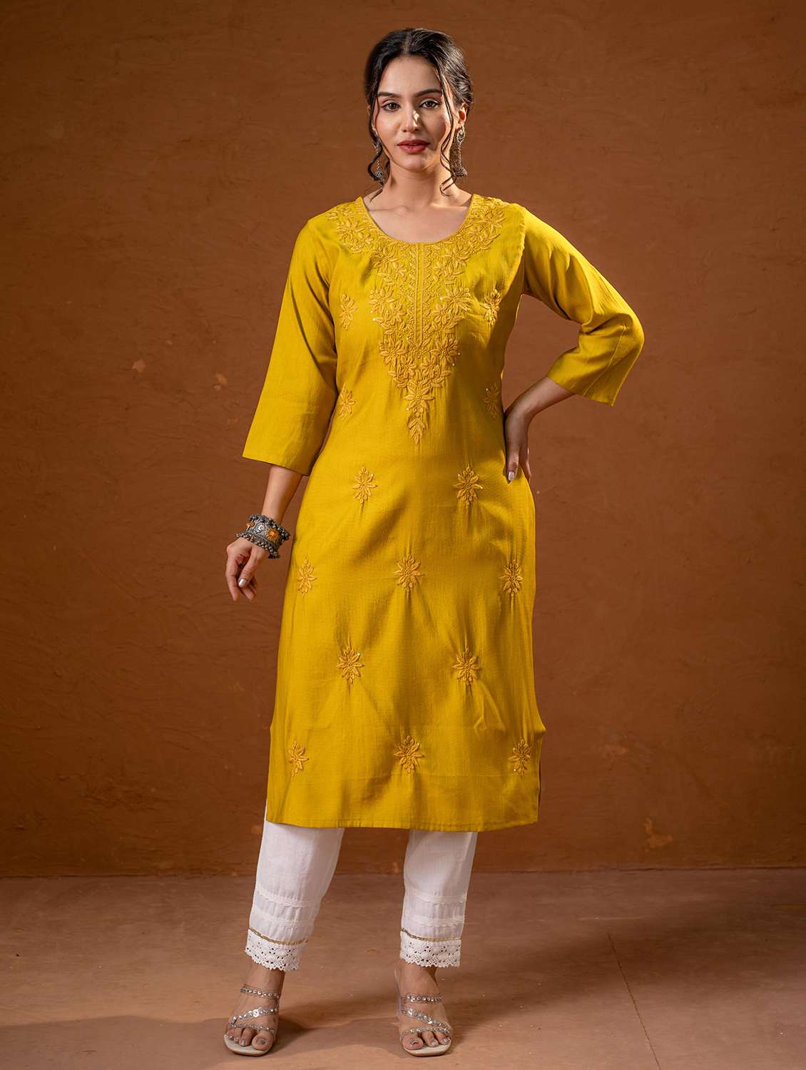 women mustard viscose straight kurta