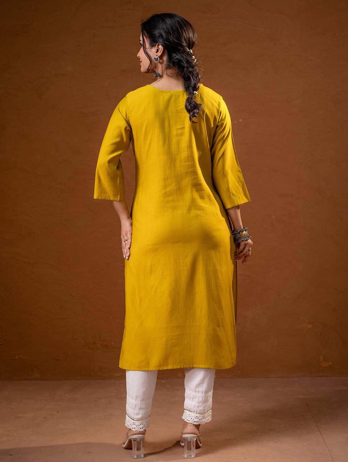 women mustard viscose straight kurta - 22473140 -  Standard Image - 3