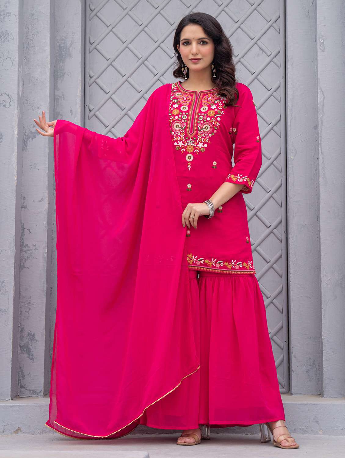 women fuchsia kurta salwar set