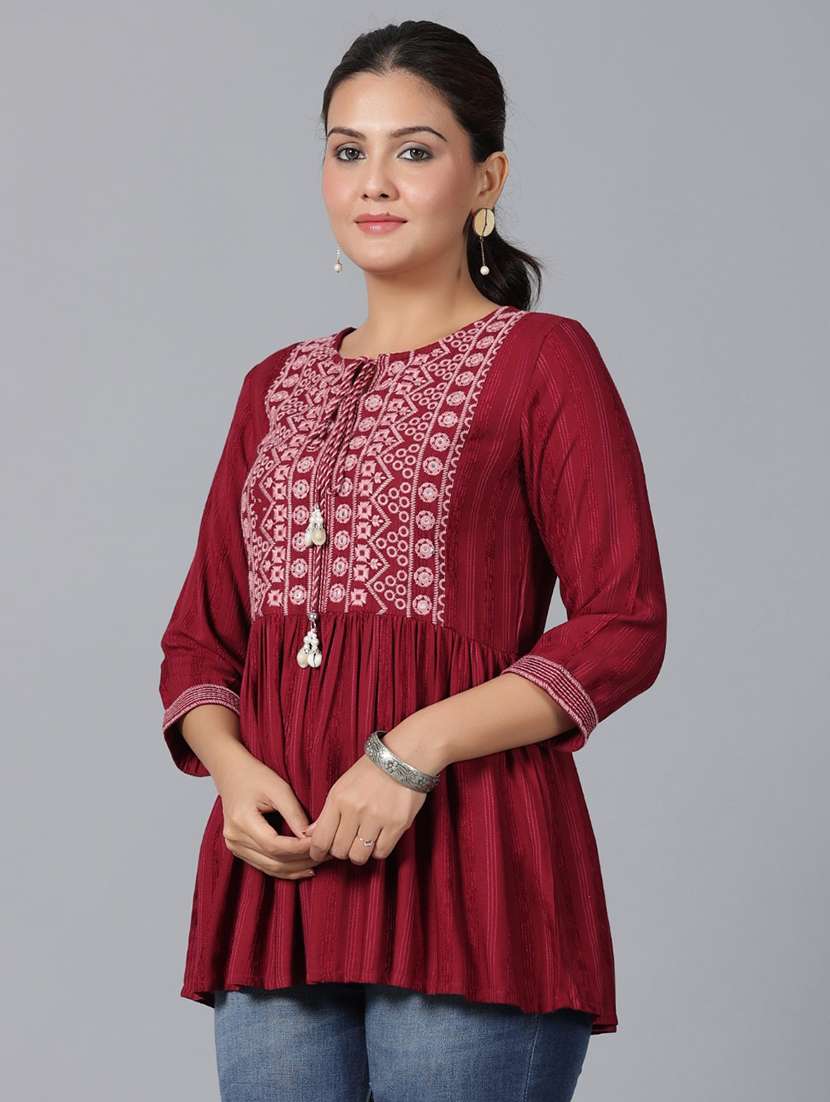 women maroon rayon peplum top