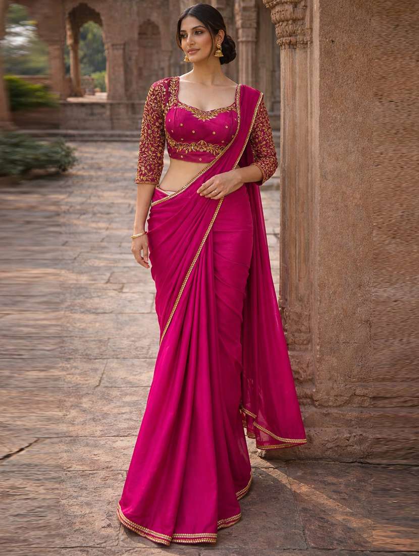 women solid with bordered saree with blouse
